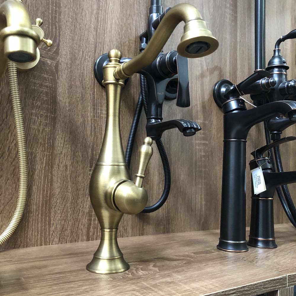 Vòi rửa bát nóng lạnh bằng đồng Kanly GCC06