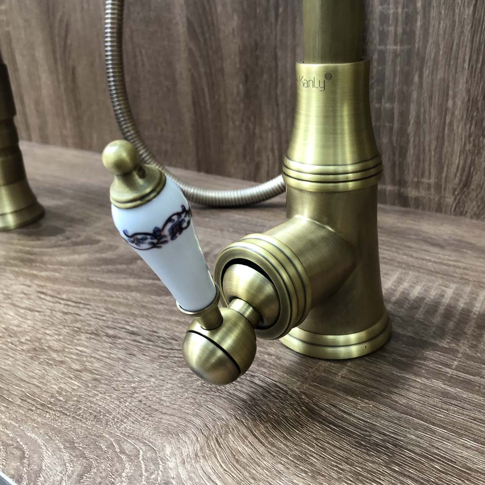 Vòi rửa bát nóng lạnh bằng đồng Kanly GCC07