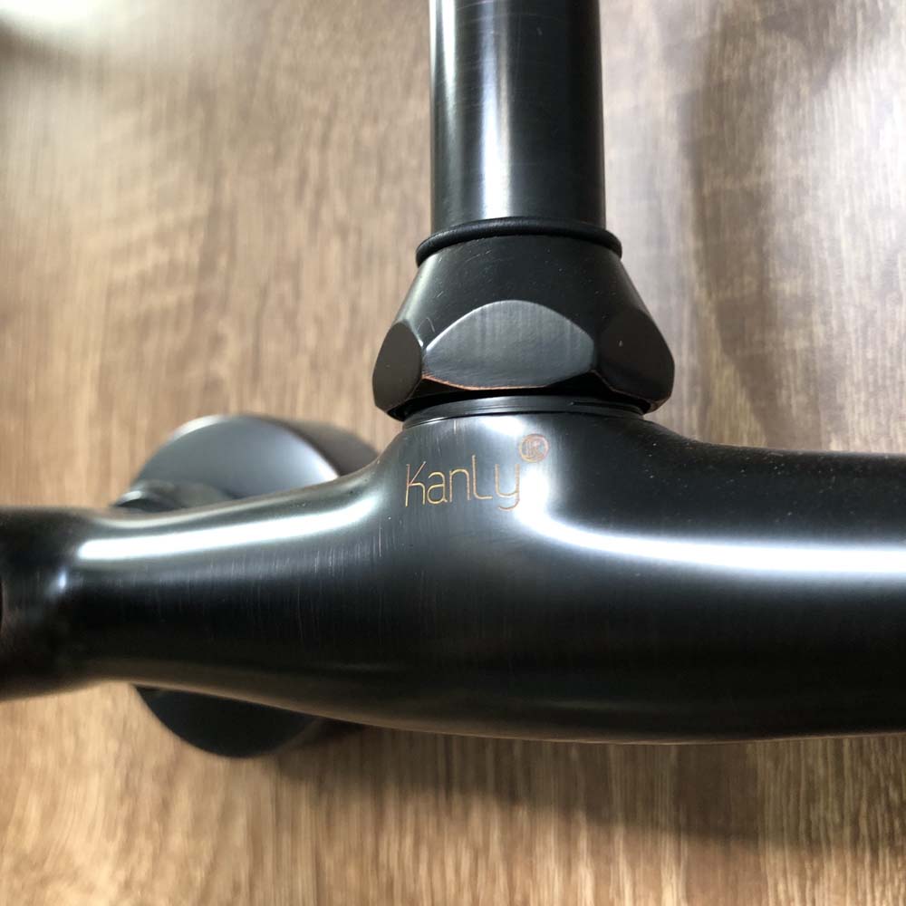 Vòi nước treo tường nóng lạnh Kanly GCT05B