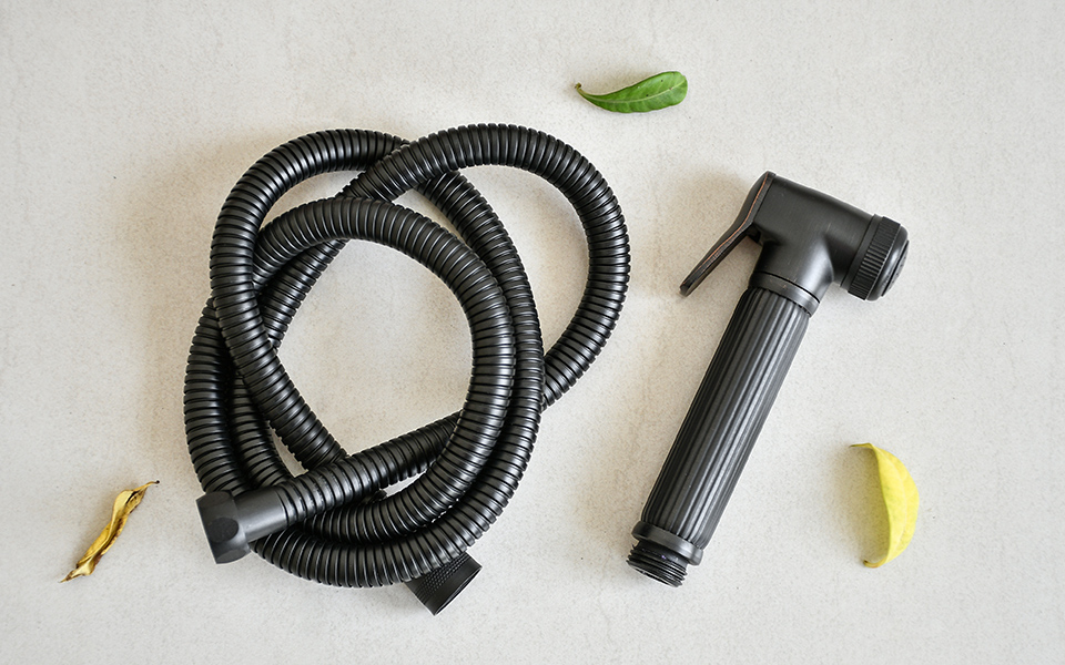 Vòi xịt rửa vệ sinh bồn cầu Kanly GCK22B