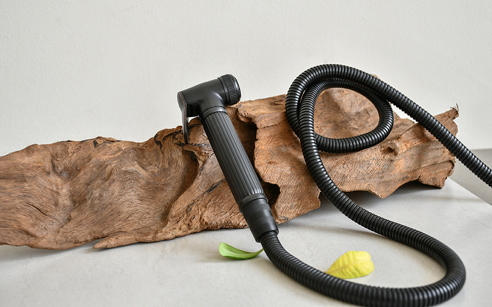 Vòi xịt rửa vệ sinh bồn cầu Kanly GCK22B