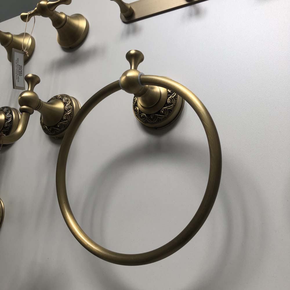 Vòng treo khăn bằng đồng Kanly GCH02