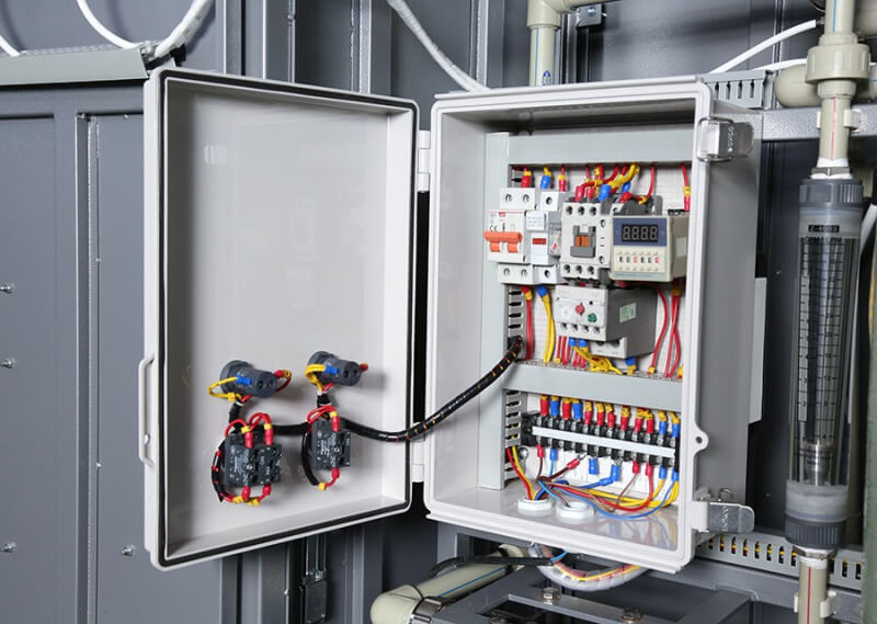 Máy lọc nước tổng đầu nguồn Karofi KTF-662