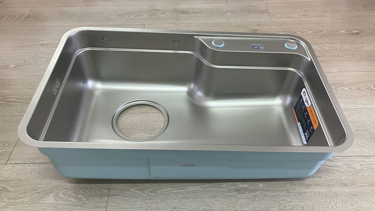 Chậu rửa chén Posco 304 Linen dập nổi Kluger KF7848FS - DO Plus