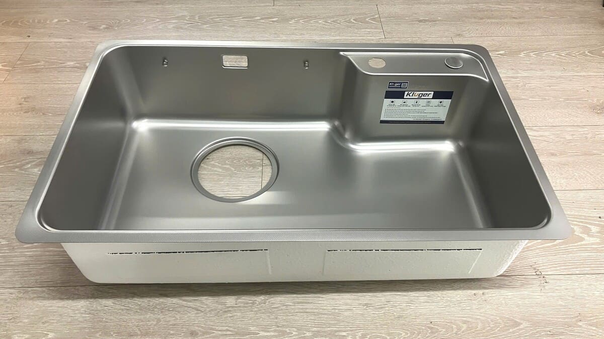 Chậu rửa chén Posco 304 Super Linen dập nổi Kluger KH8050FS Basic