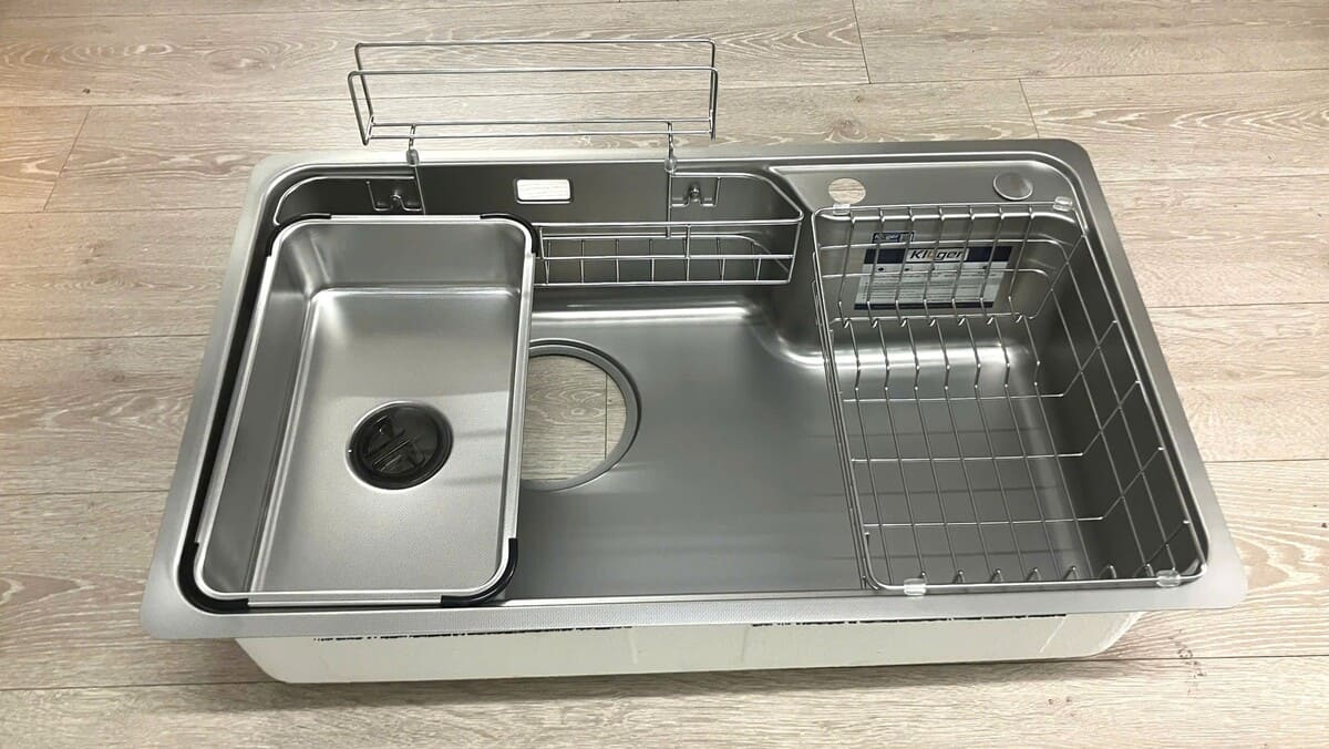 Chậu rửa chén Posco 304 Linen dập nổi Kluger KH8050FS Plus
