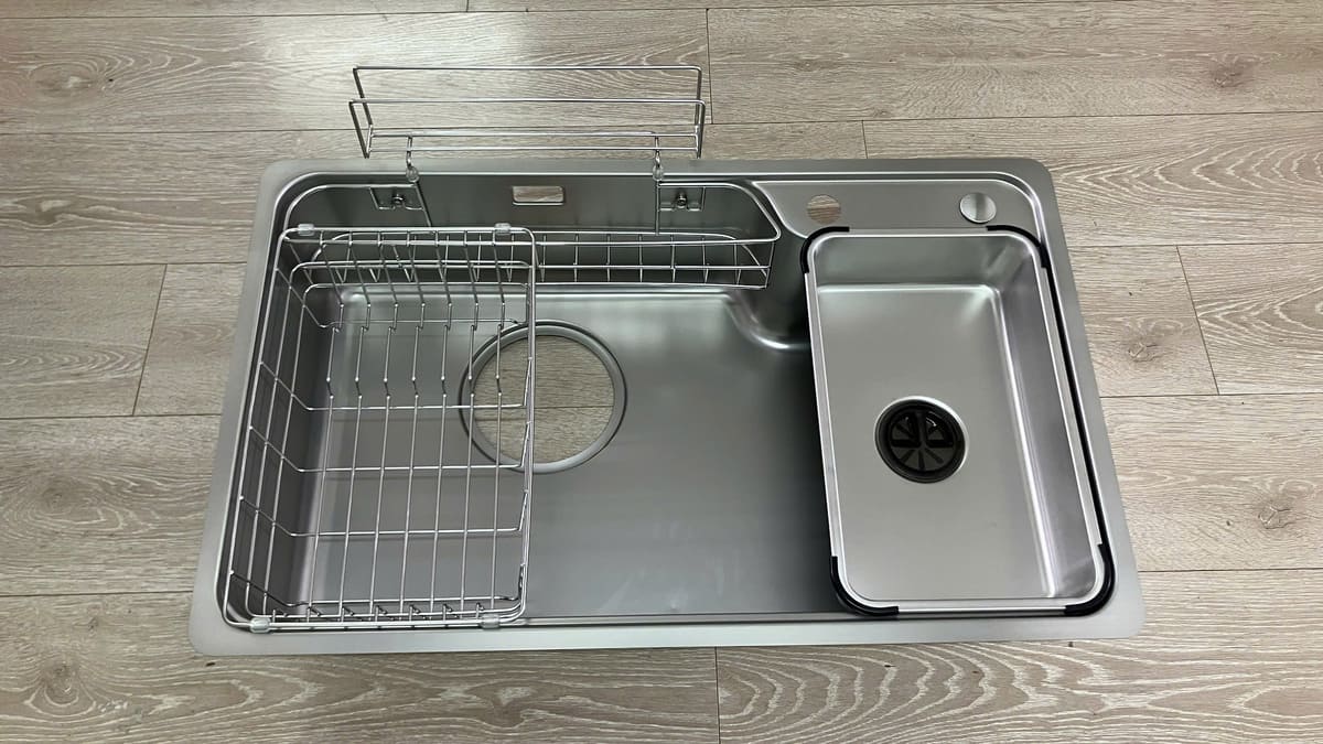 Chậu rửa chén Posco 304 Super Linen dập nổi Kluger KH8050SL Plus