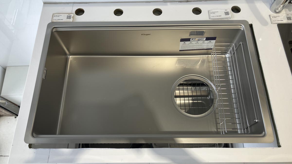 Chậu rửa chén Posco 304 Super Linen dập nổi Kluger KY7545SL Basic