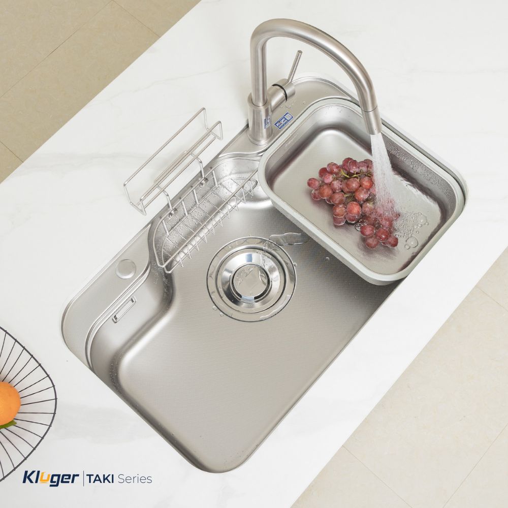 Chậu rửa chén Posco 304 Linen dập nổi Kluger KT7848FS - Plus