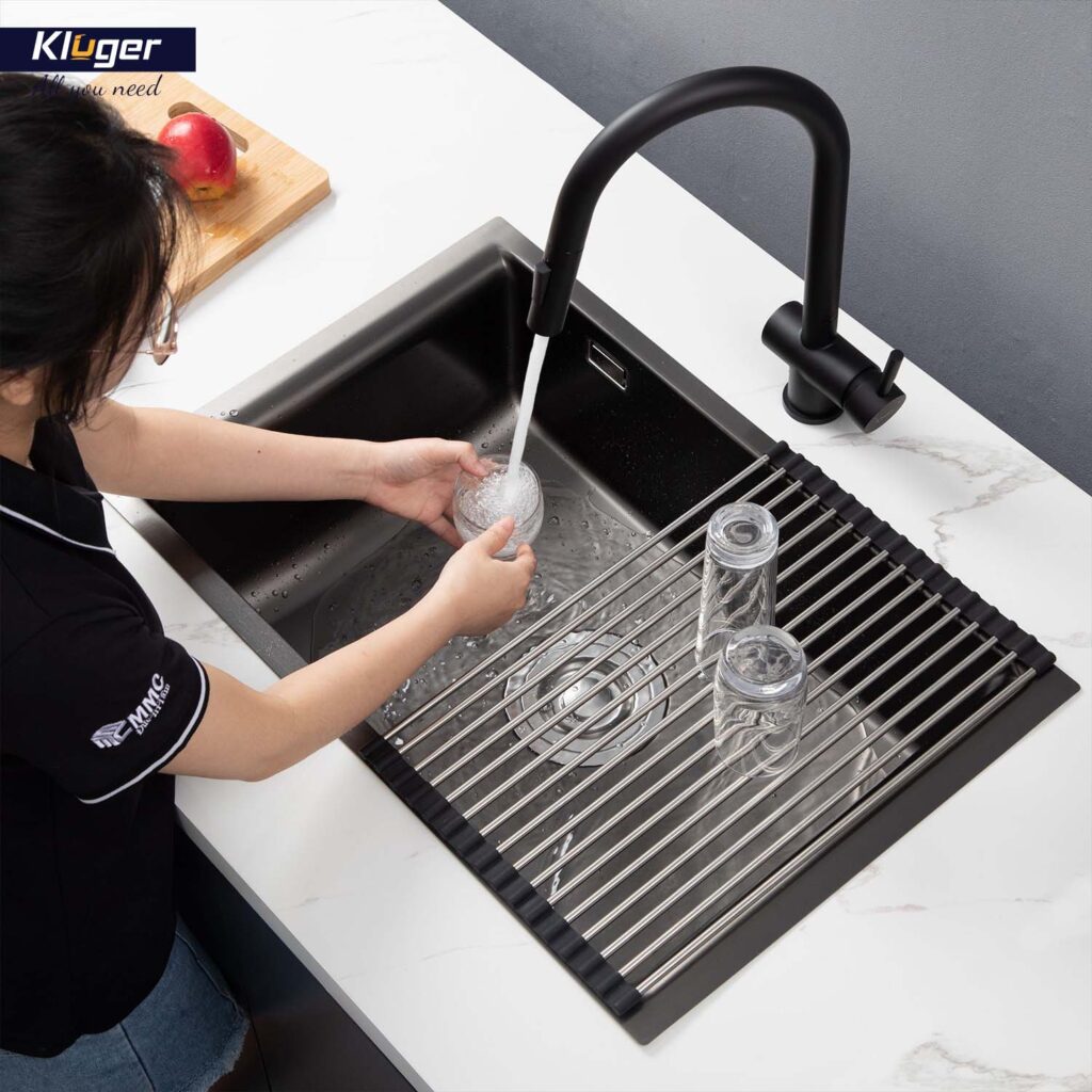 Chậu rửa chén Posco 304 đánh bóng bề mặt KLUGER KU8121B-S68