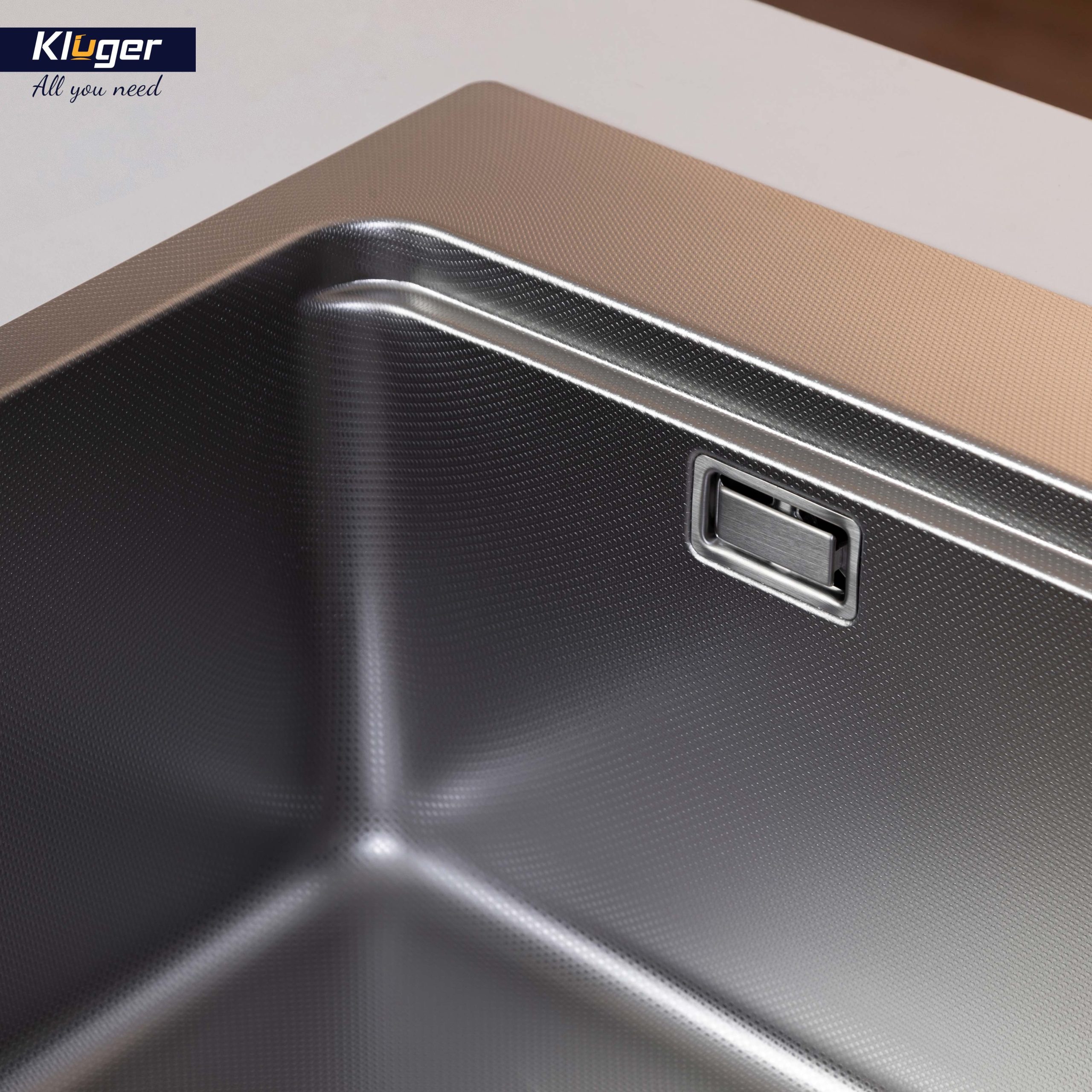 Chậu rửa chén Posco 304 Linen dập nổi KLUGER KW8181FS-S81 (K800 Series)