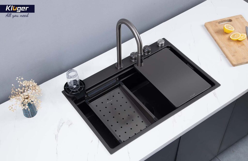 Chậu rửa chén Posco 304 Linen dập nổi KLUGER KWF8161FB-S76 (K600 Series)