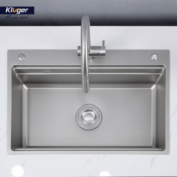 Chậu rửa chén Posco 304 Linen dập nổi KLUGER KWF8161FS-S76Plus (K600 Series)
