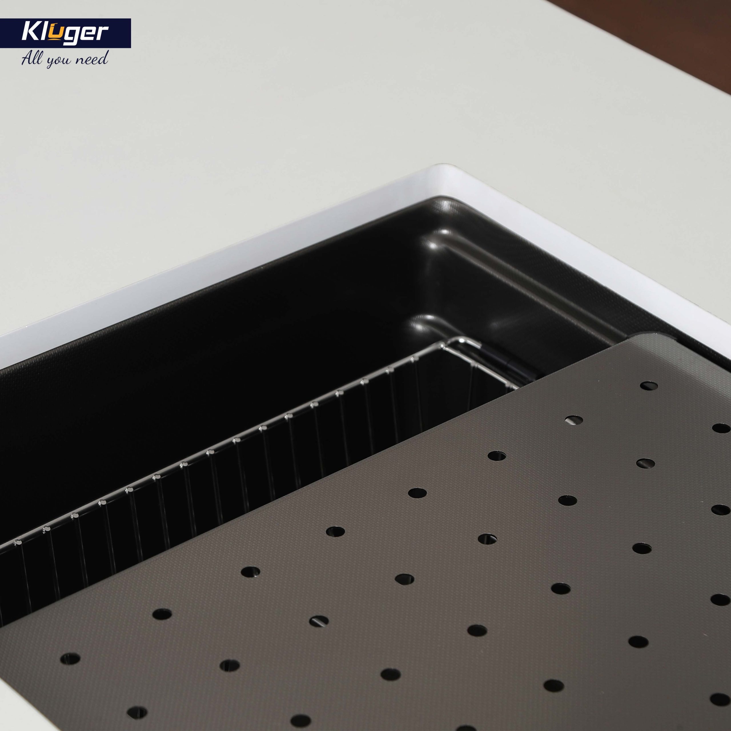 Chậu rửa chén Posco 304 Linen dập nổi KLUGER KWU8161FB-S76