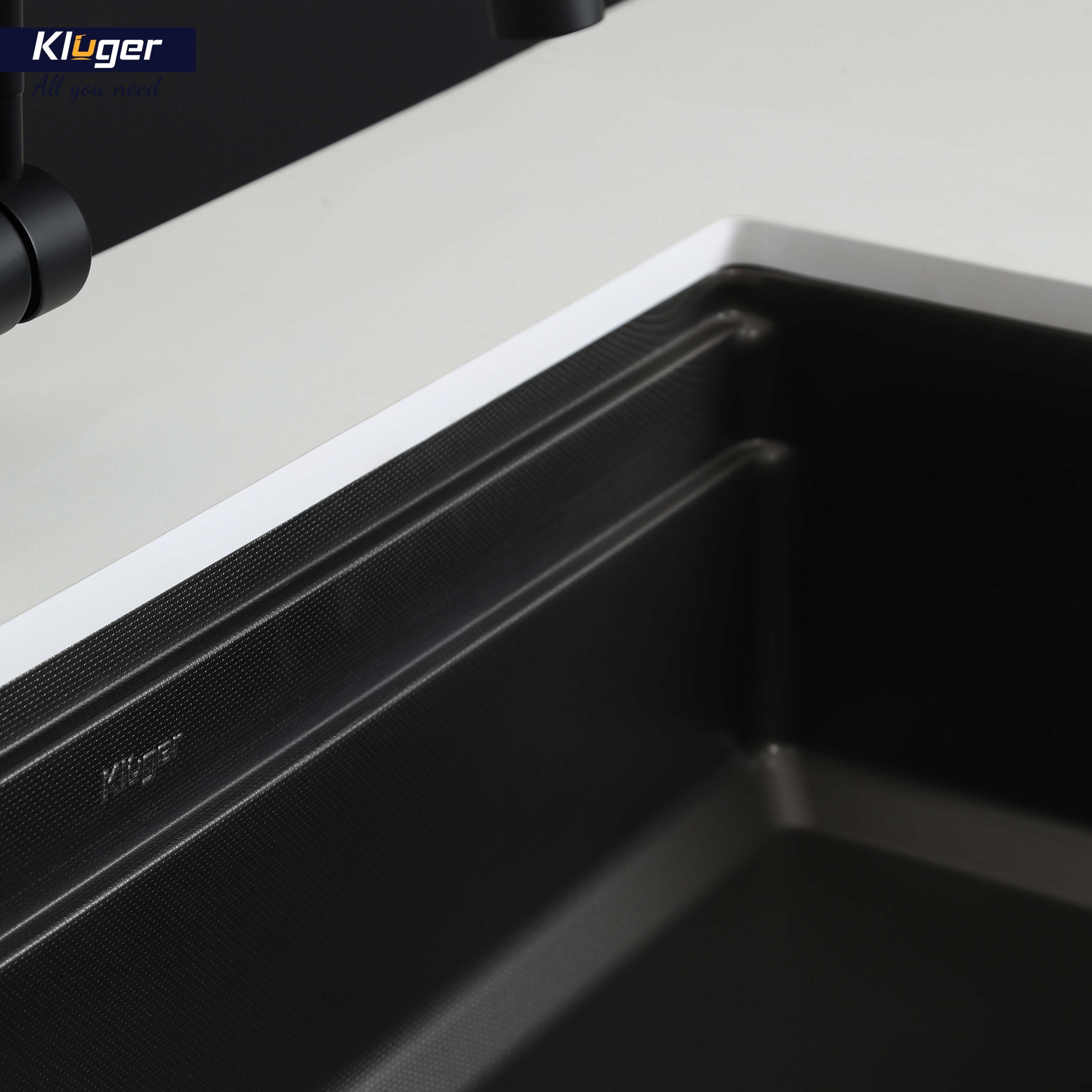 Chậu rửa chén Posco 304 Linen dập nổi KLUGER KWU8161FB-S76