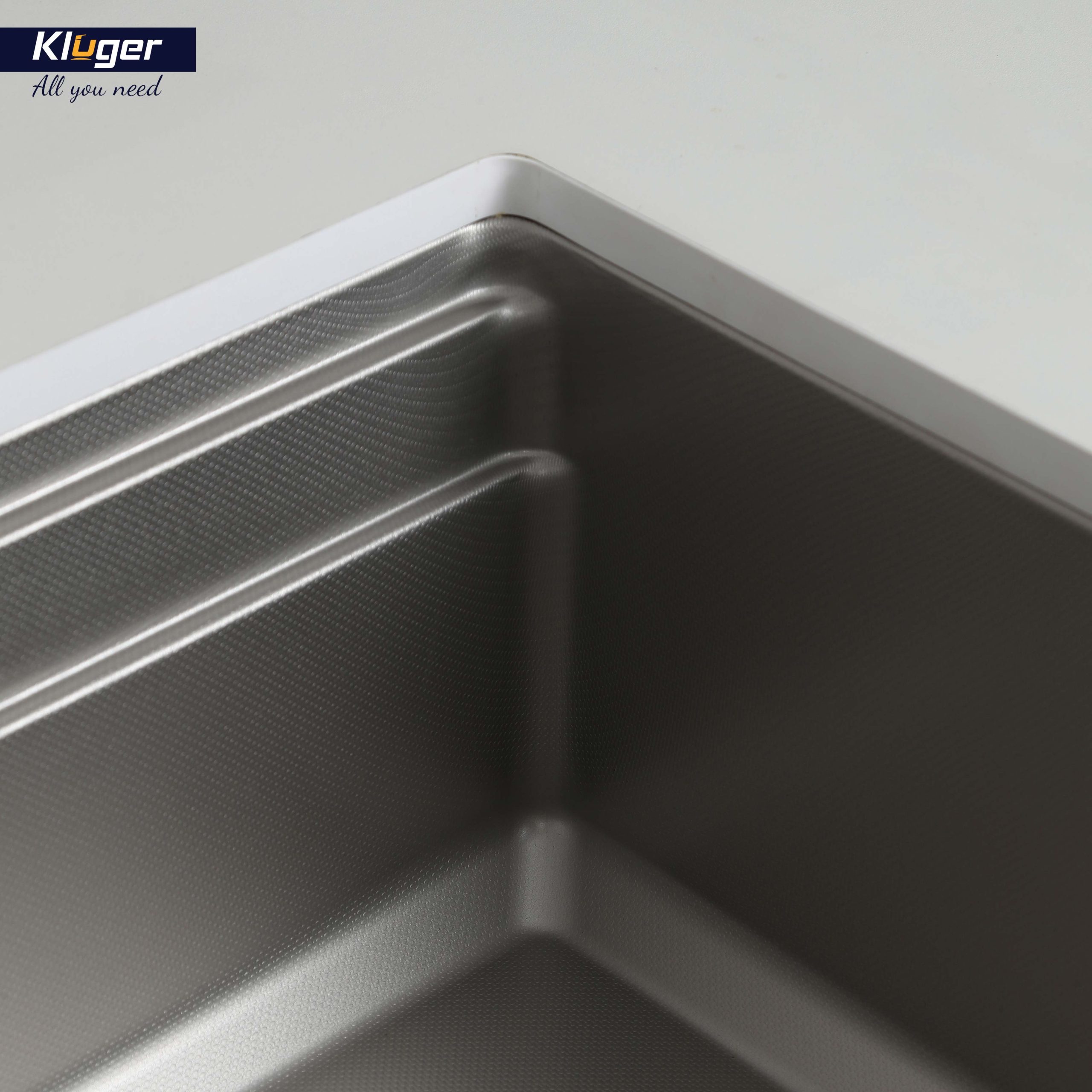 Chậu rửa chén Posco 304 Linen dập nổi KLUGER KWU8161FS-S76