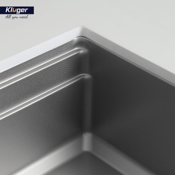 Chậu rửa chén Posco 304 Linen dập nổi KLUGER KWU8161FS-S76Plus (K600 Series)