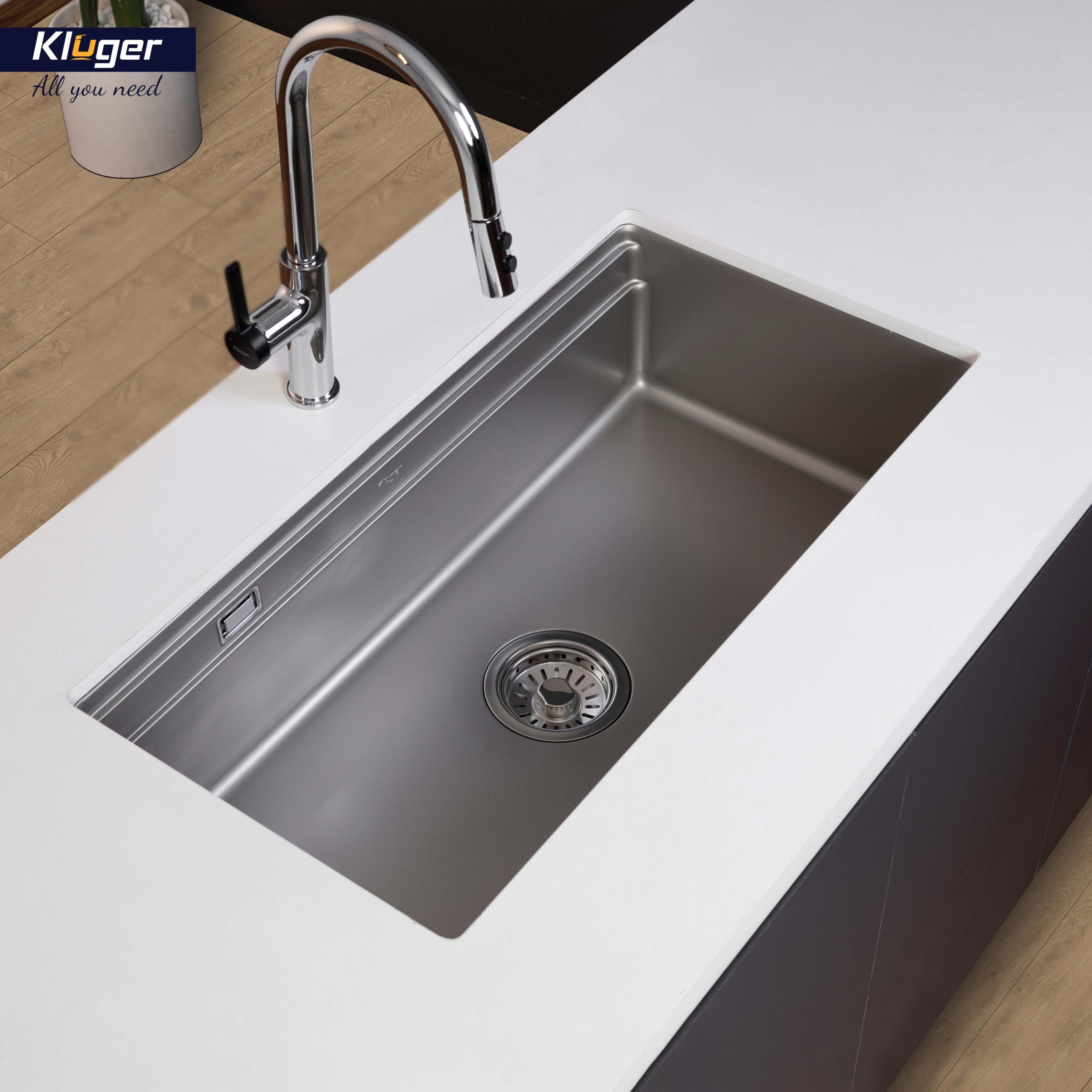 Chậu rửa chén Posco 304 Linen dập nổi KLUGER KWU8161FS-S86 (K600 Series)