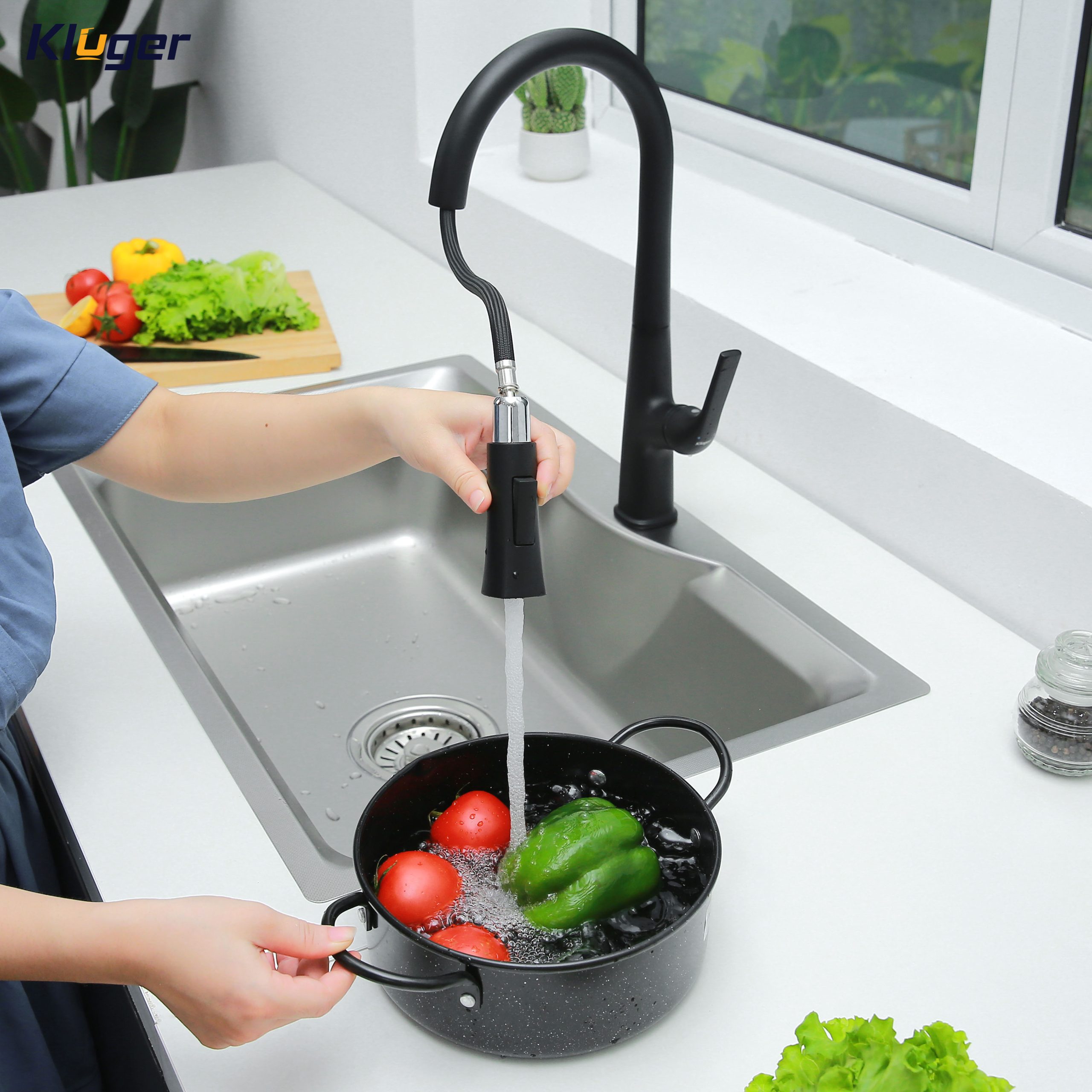 Vòi chậu bếp nóng lạnh dây rút HARMONY KLUGER KLF0002C (KLF0002B)