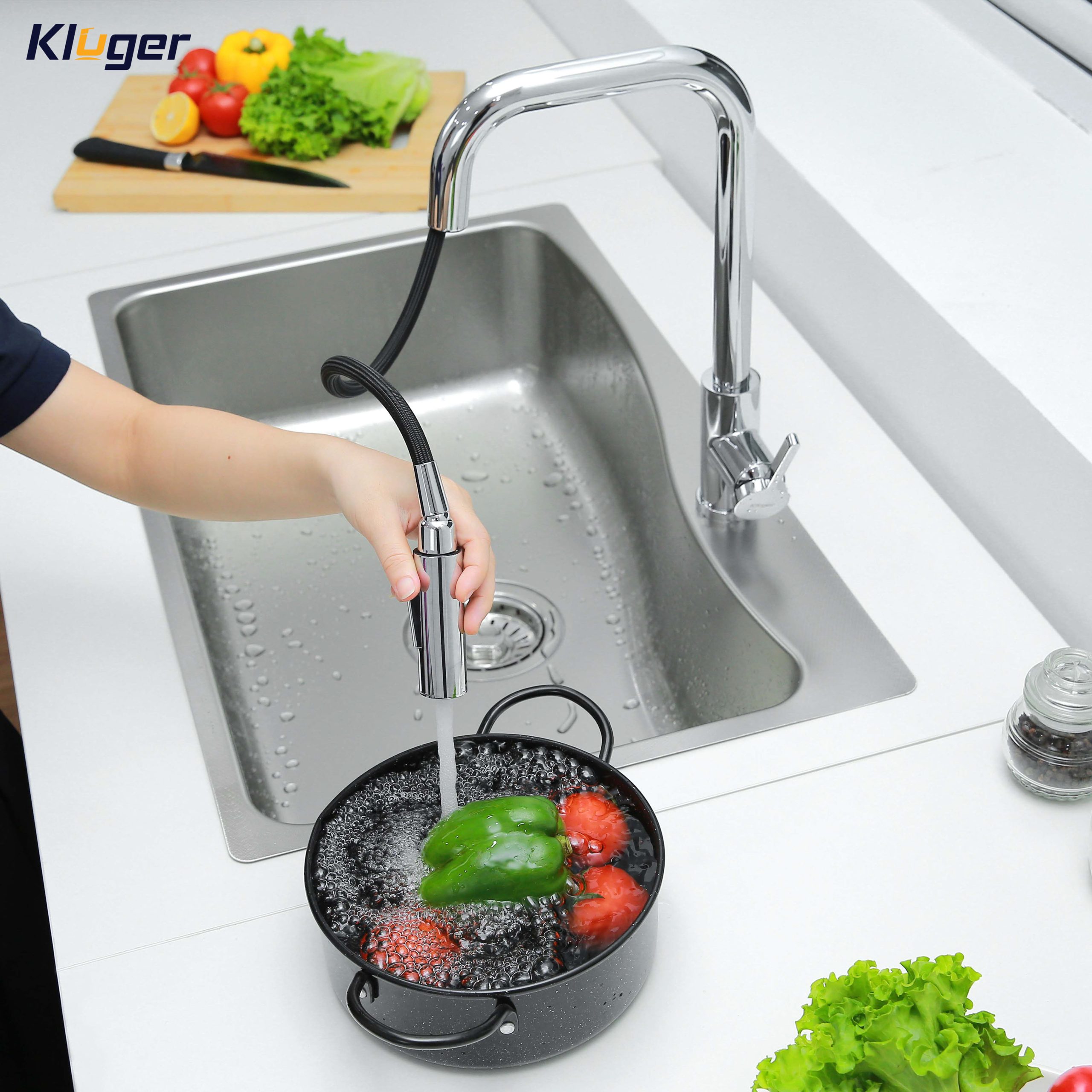 Vòi chậu bếp nóng lạnh dây rút LEO KLUGER KLF0011C