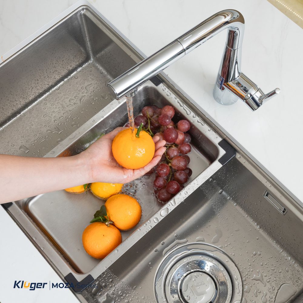 Vòi chậu bếp nóng lạnh dây rút MOZA Kluger KLF0013SC