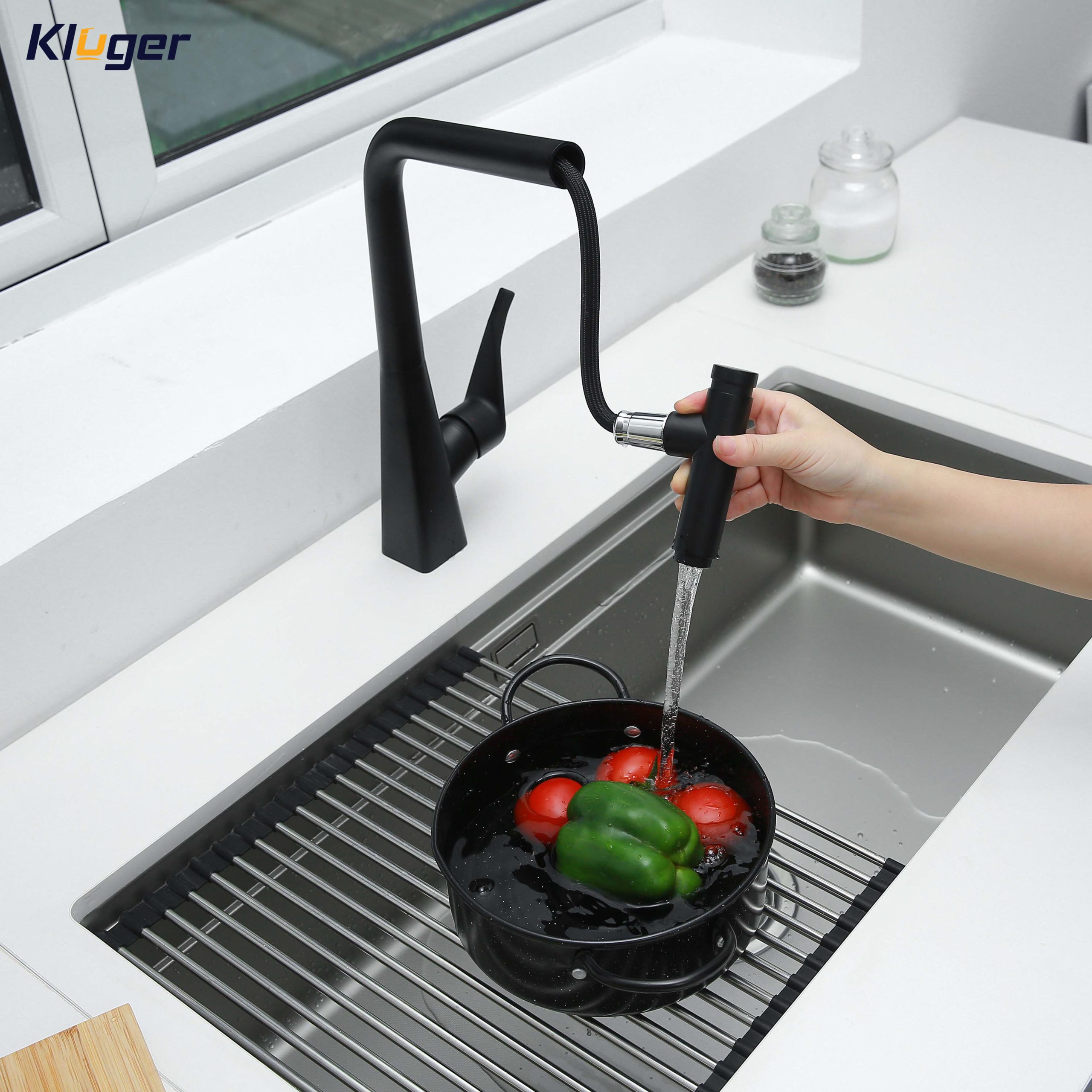 Vòi chậu bếp nóng lạnh dây rút GRACE Kluger KLF0016B (KLF0016C)