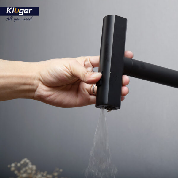 Vòi bếp nóng lạnh dây rút RAIN KLUGER KLF0018B / KLF0018S