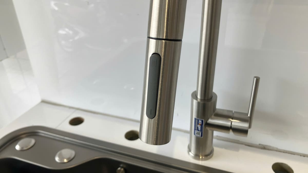 Vòi chậu bếp nóng lạnh dây rút NOVA KLUGER KLF0030S