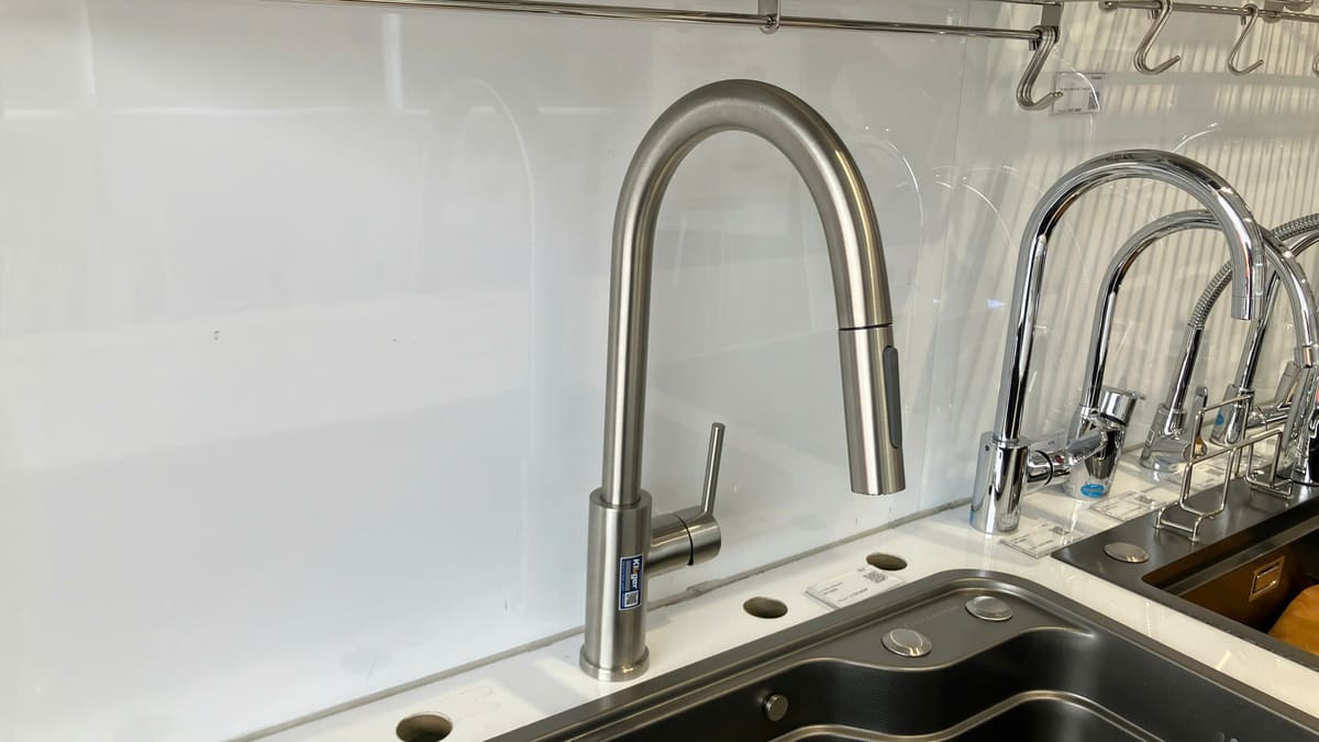 Vòi chậu bếp nóng lạnh dây rút NOVA KLUGER KLF0030S