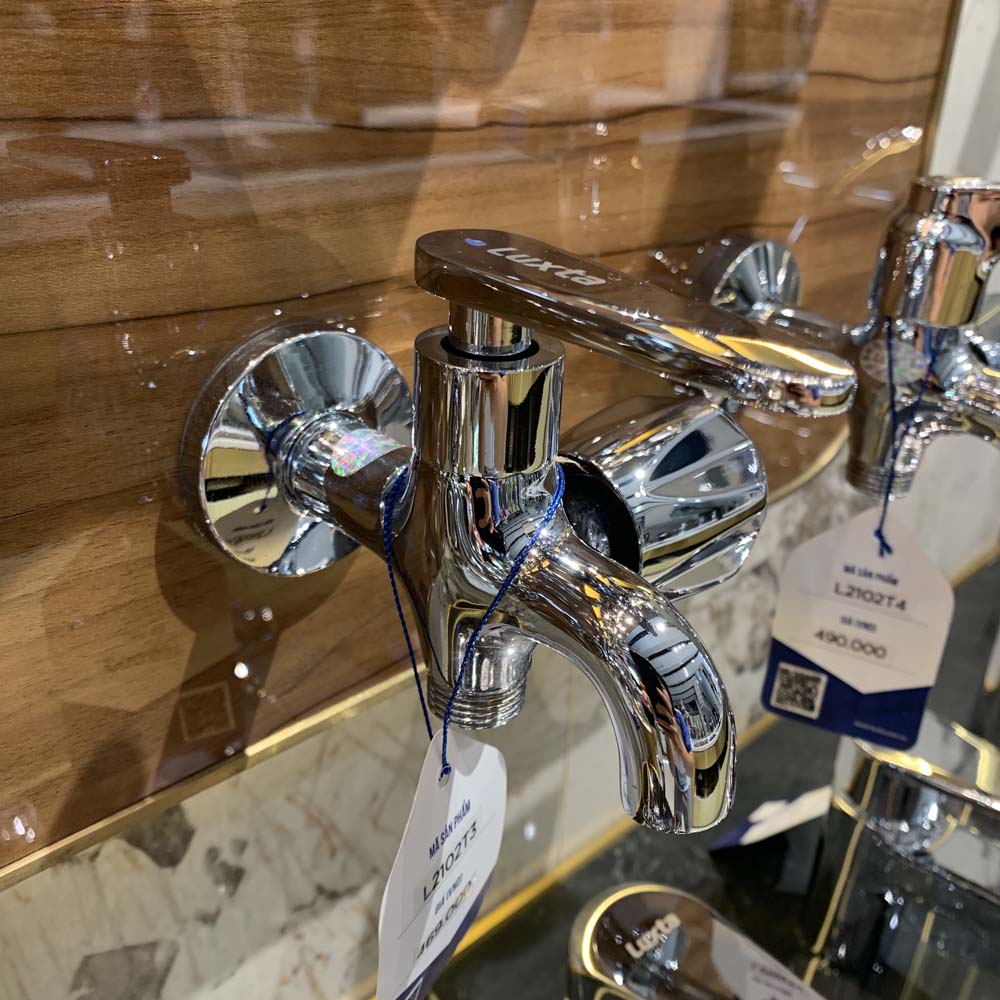 Vòi sen tắm lạnh Luxta L2102T3