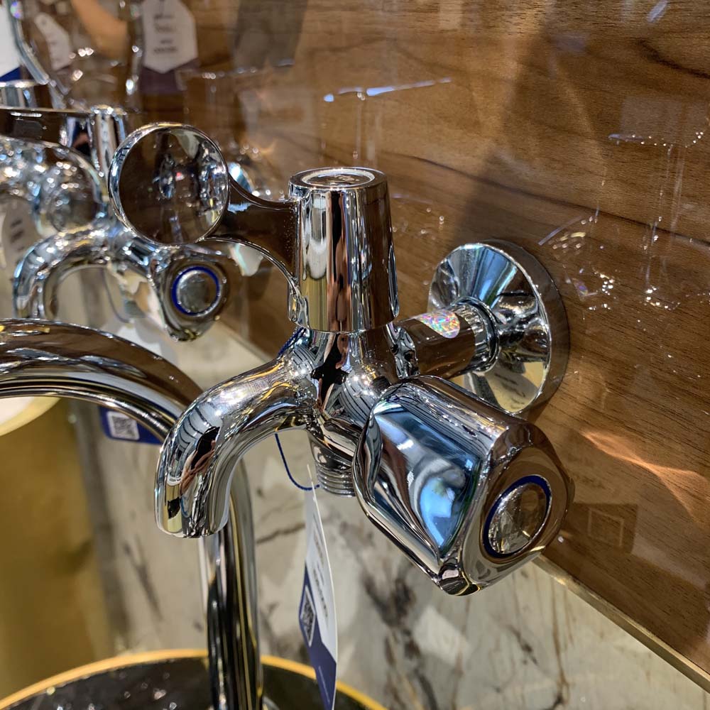 Vòi sen tắm Luxta L2105