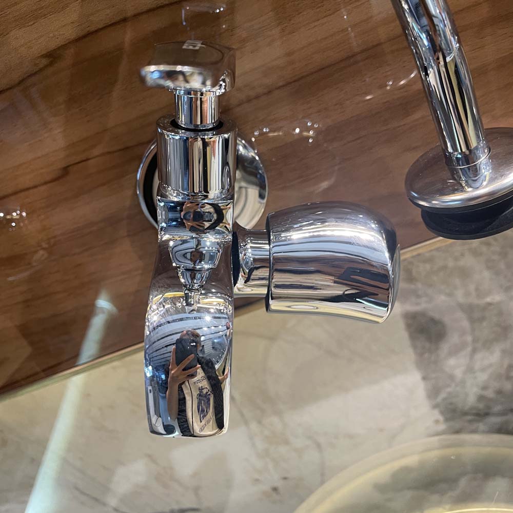 Vòi sen tắm Luxta L2114M