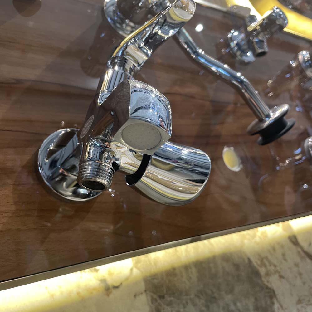 Vòi sen tắm Luxta L2114M