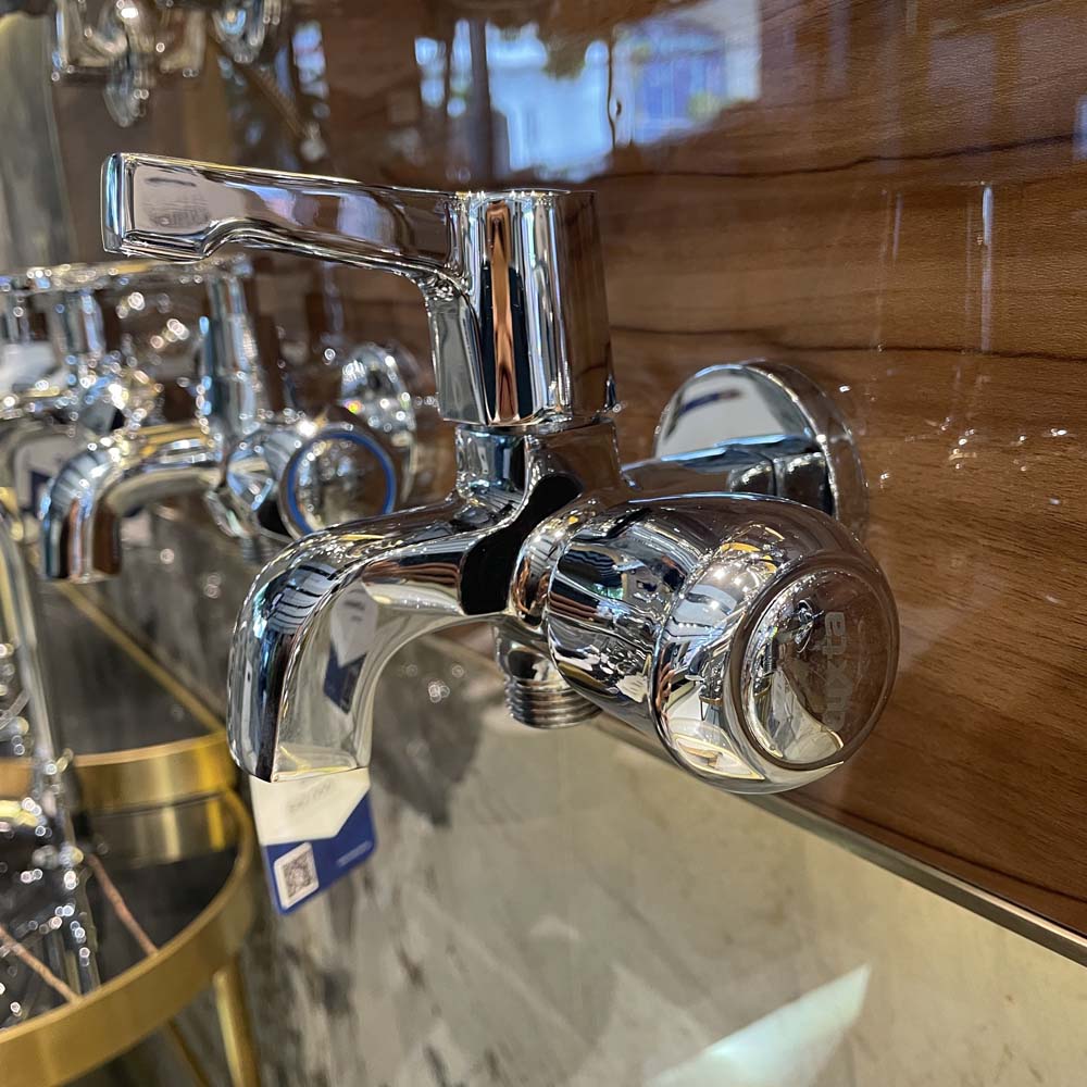 Vòi sen tắm Luxta L2114T1