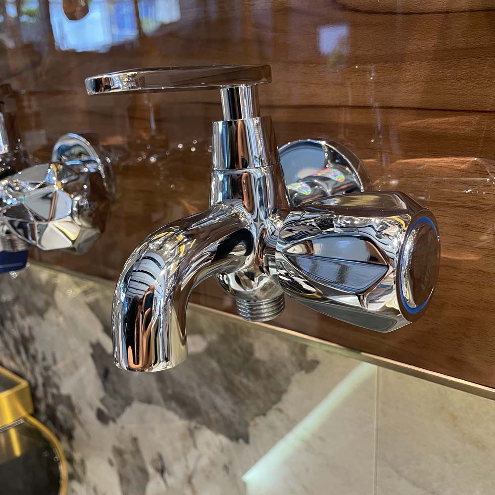 Vòi sen tắm Luxta L2116T3