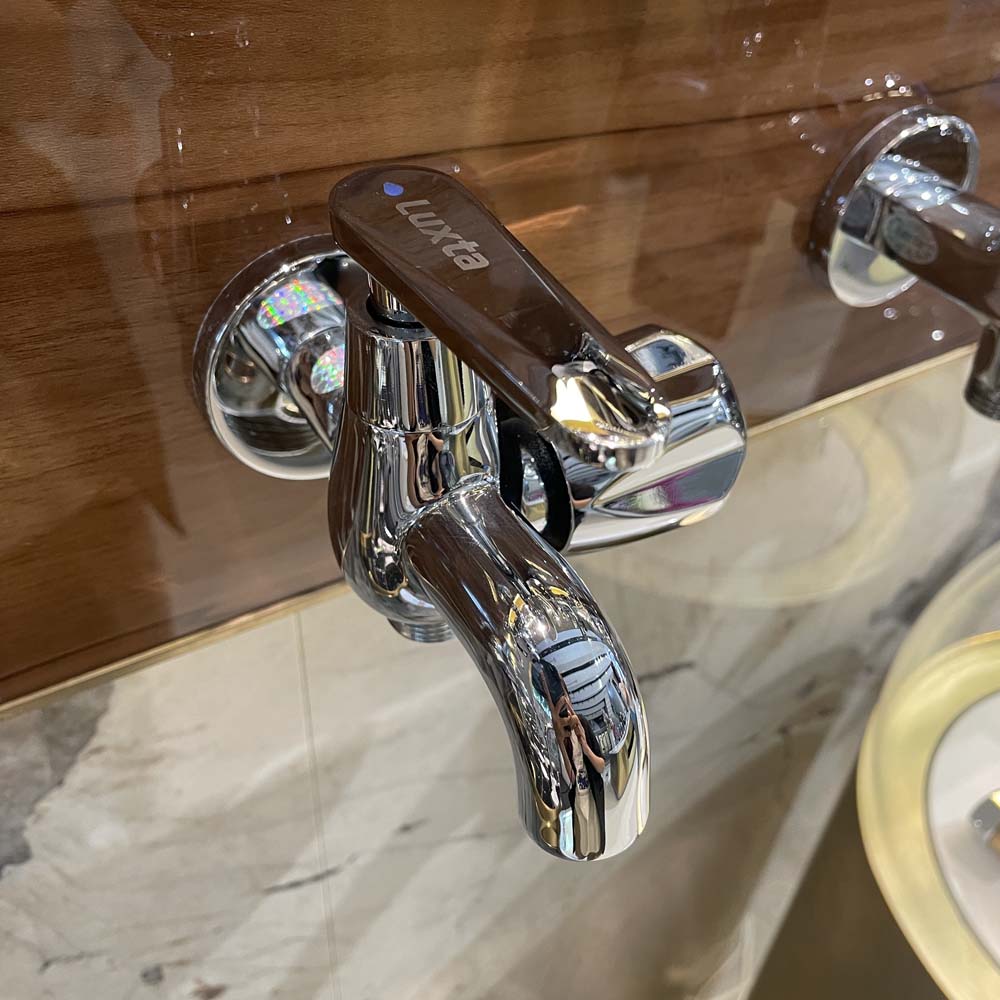 Vòi sen tắm Luxta L2116T3