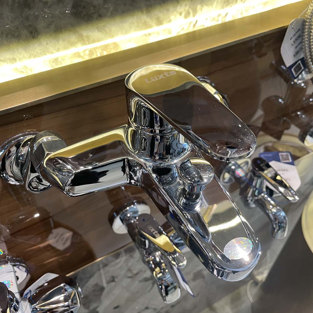 Vòi sen tắm nóng lạnh Luxta L2210C