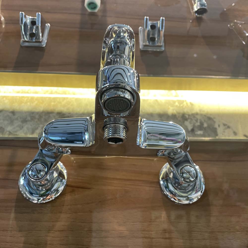 Vòi sen tắm nóng lạnh Luxta L2210C