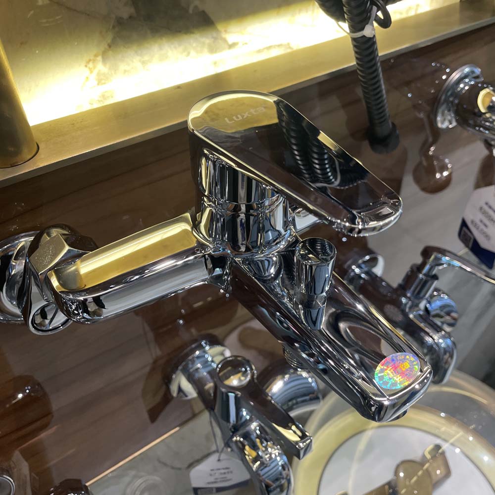 Vòi sen tắm Luxta L2223