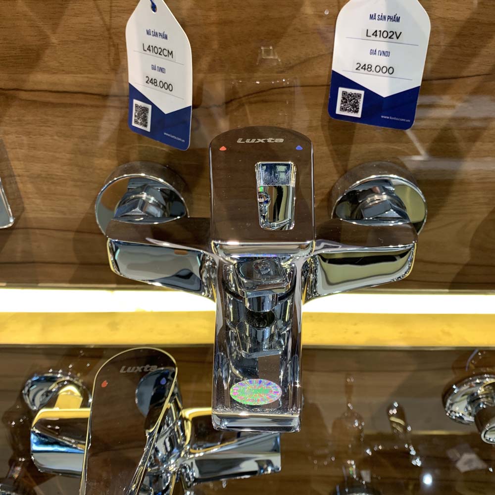 Vòi sen nóng lạnh Luxta L2226SX5