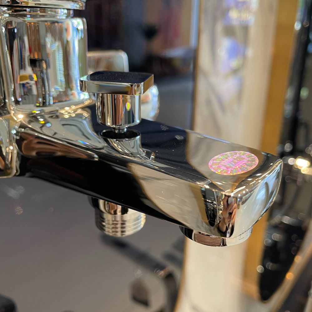 Bộ sen tắm nóng lạnh Luxta L2229M