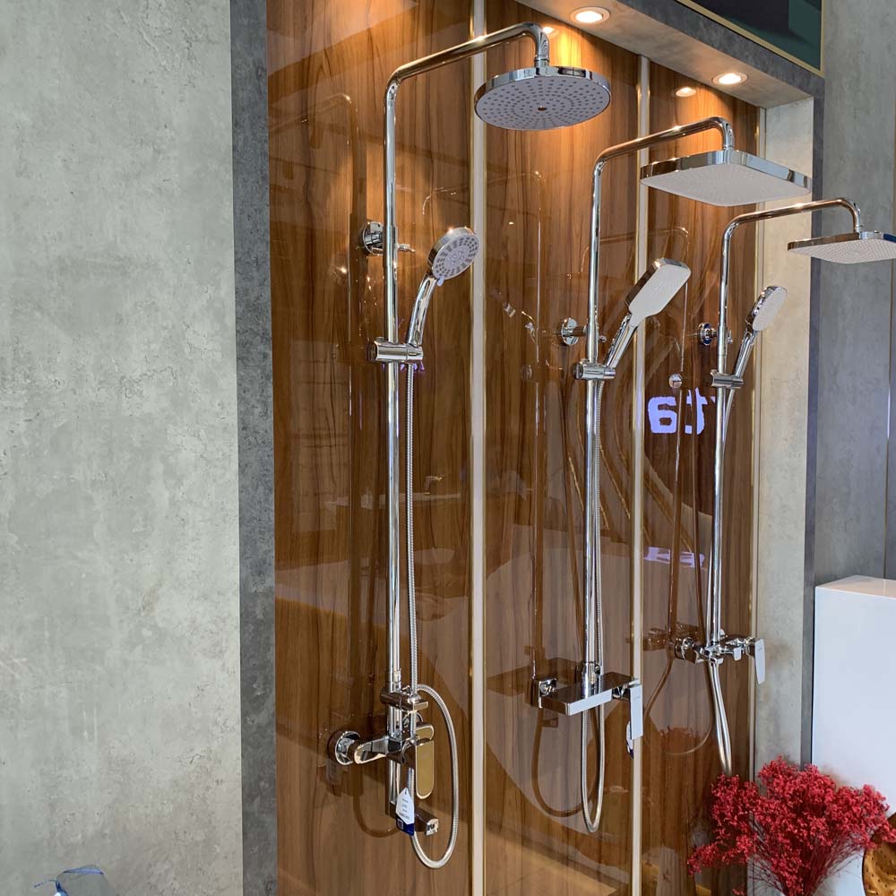 Sen cây nóng lạnh Luxta L7211