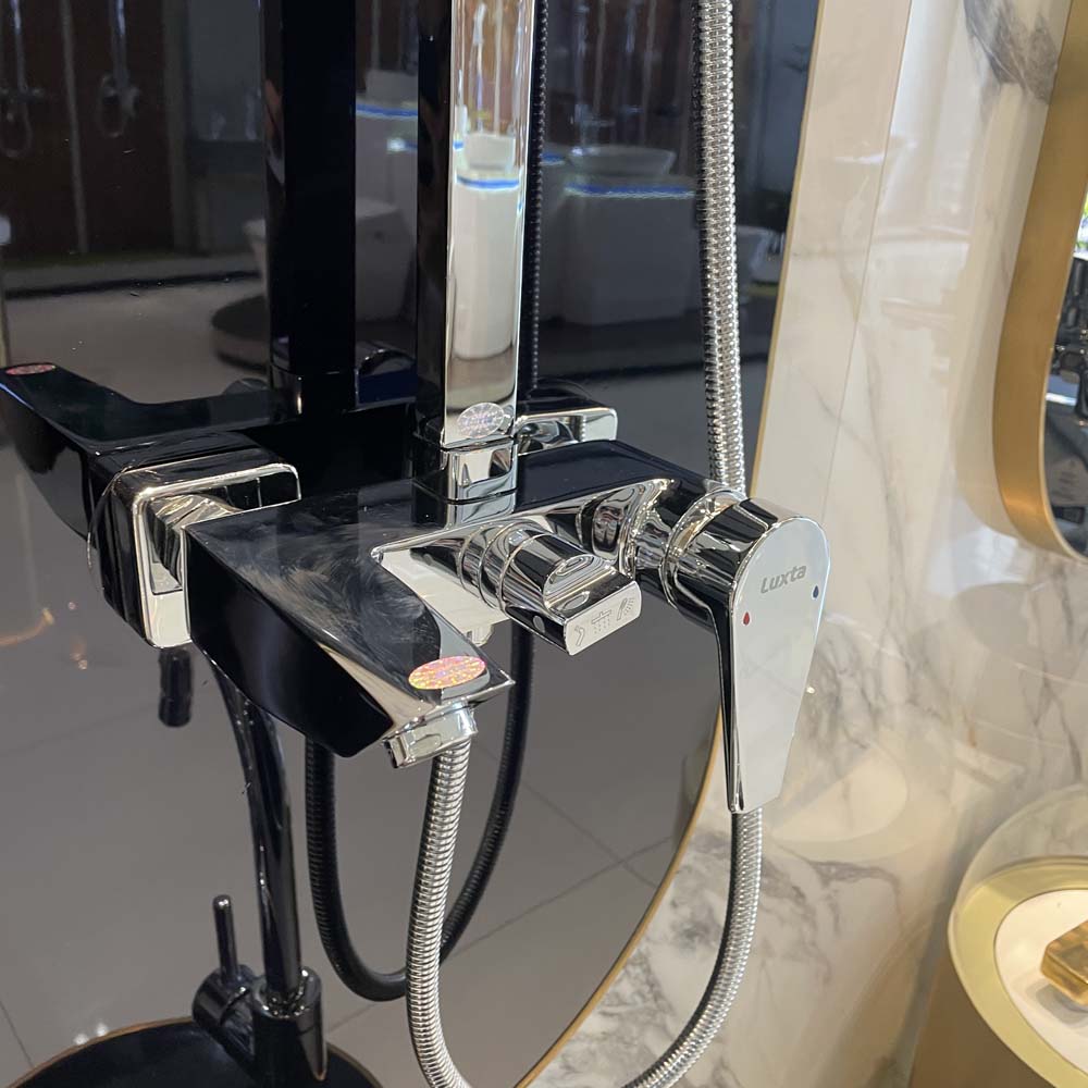 Sen cây nóng lạnh Luxta L7214NV