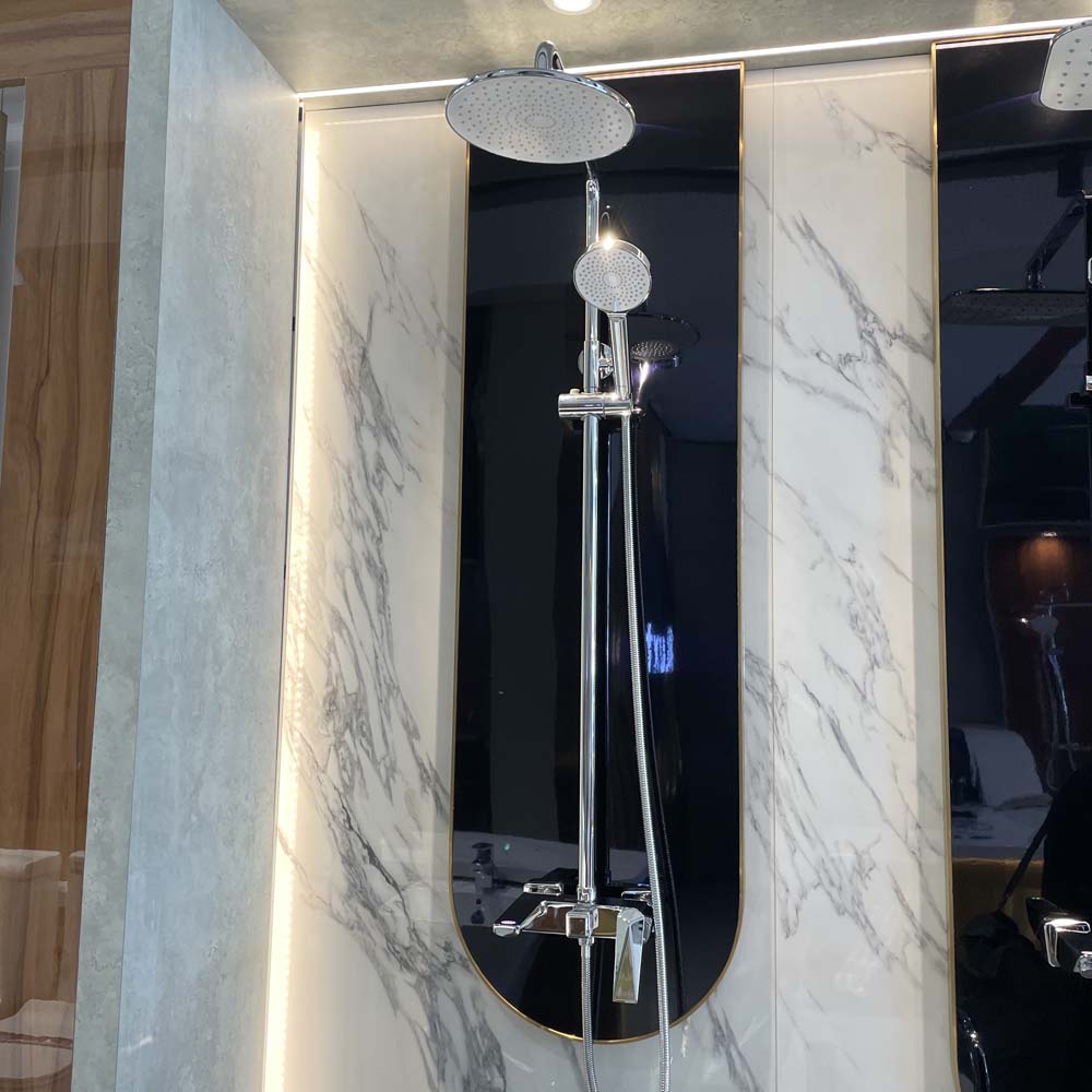 Sen cây nóng lạnh Luxta L7221