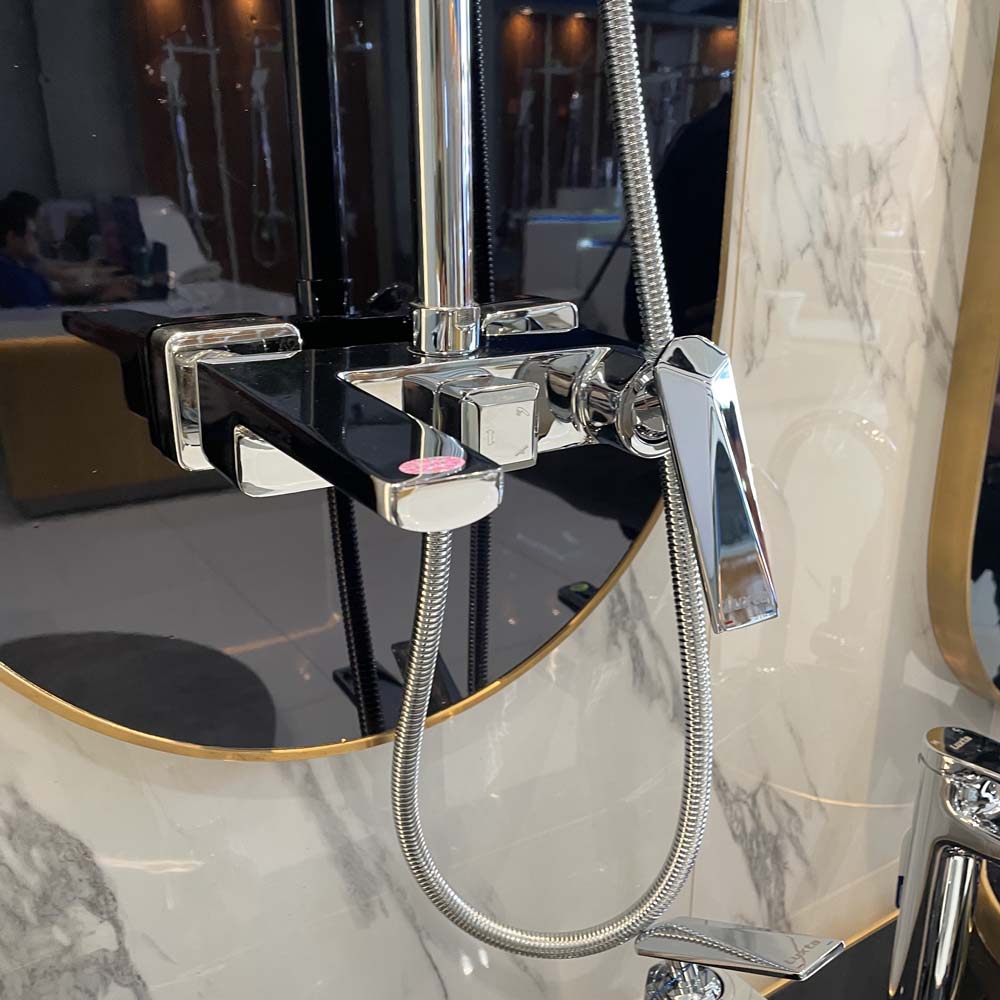 Sen cây nóng lạnh Luxta L7221