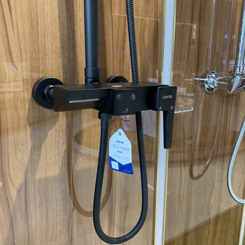 Bộ sen tắm cây đứng nóng lạnh Luxta L7225-Black