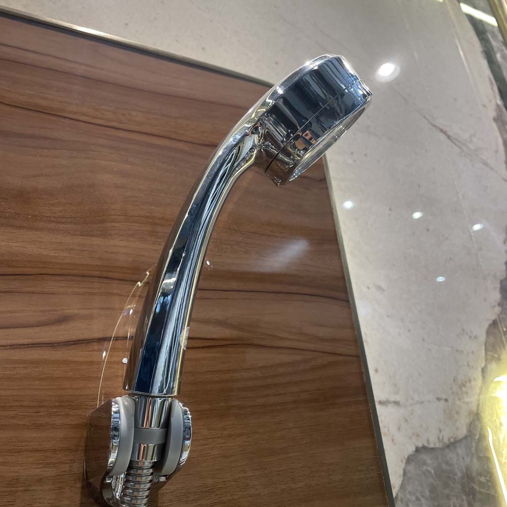 Tay sen tắm Luxta T11