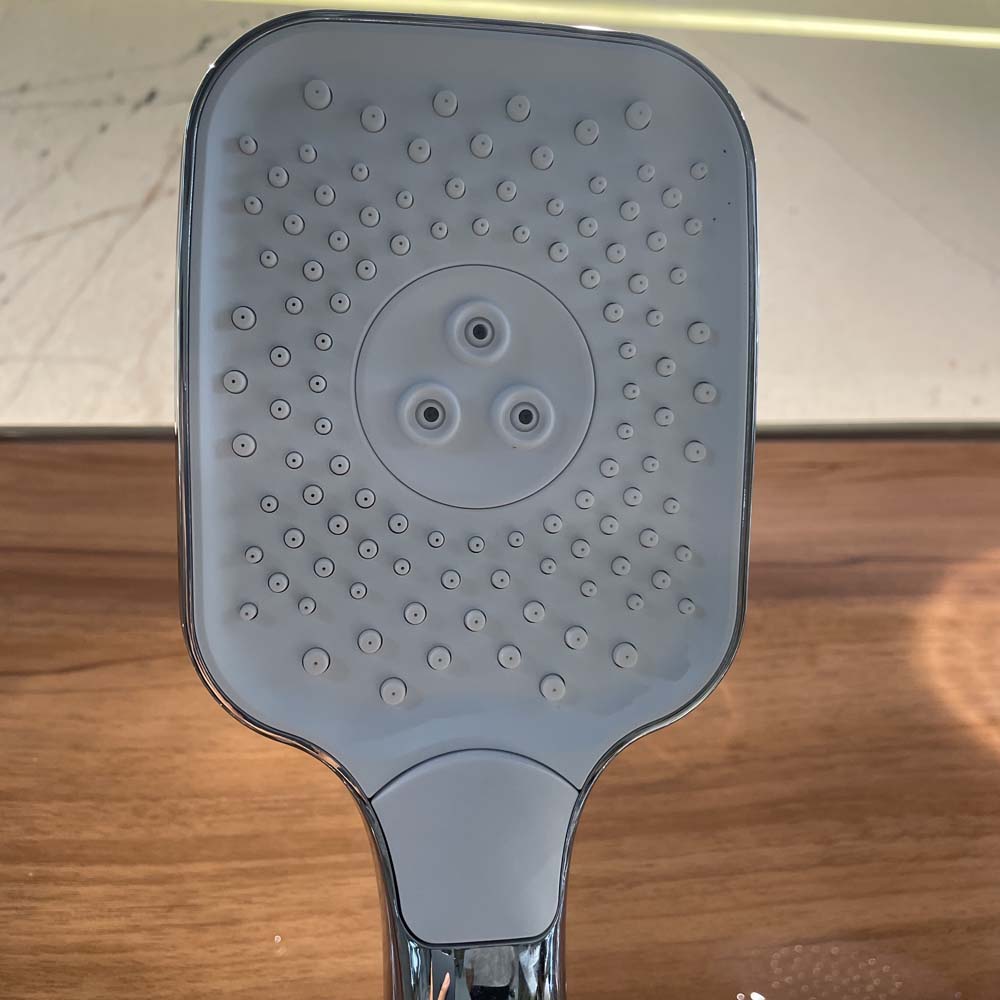 Tay sen tắm Luxta TN28