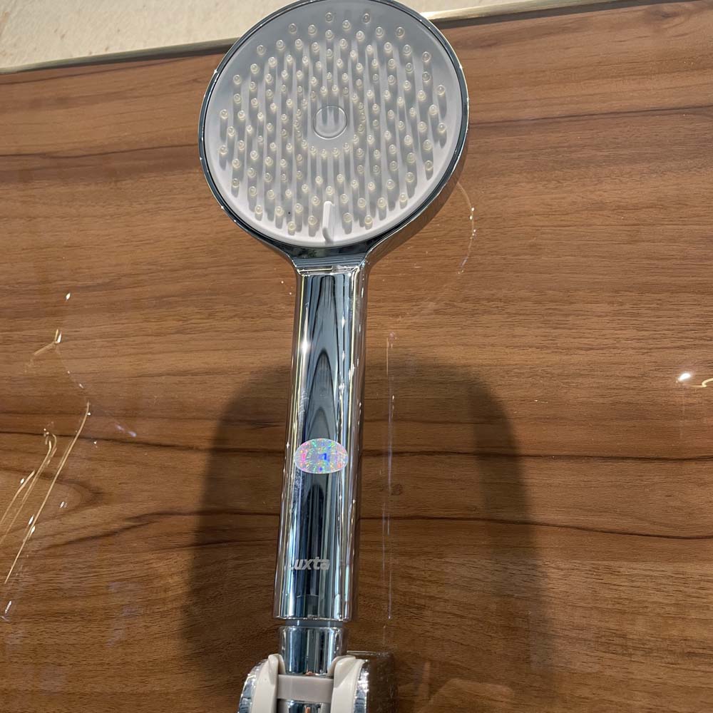 Tay sen tắm Luxta TX26