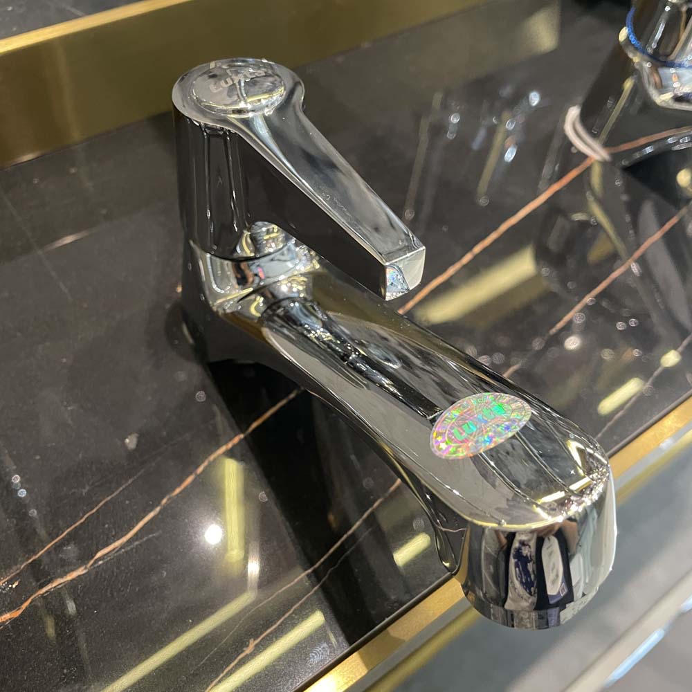 Vòi chậu lavabo lạnh Luxta L1104V